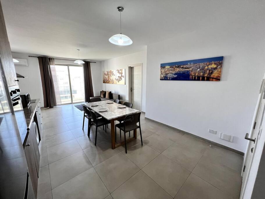 Mediterranea 2 Bedroom Smart Apartment St. Paul's Bay Dış mekan fotoğraf